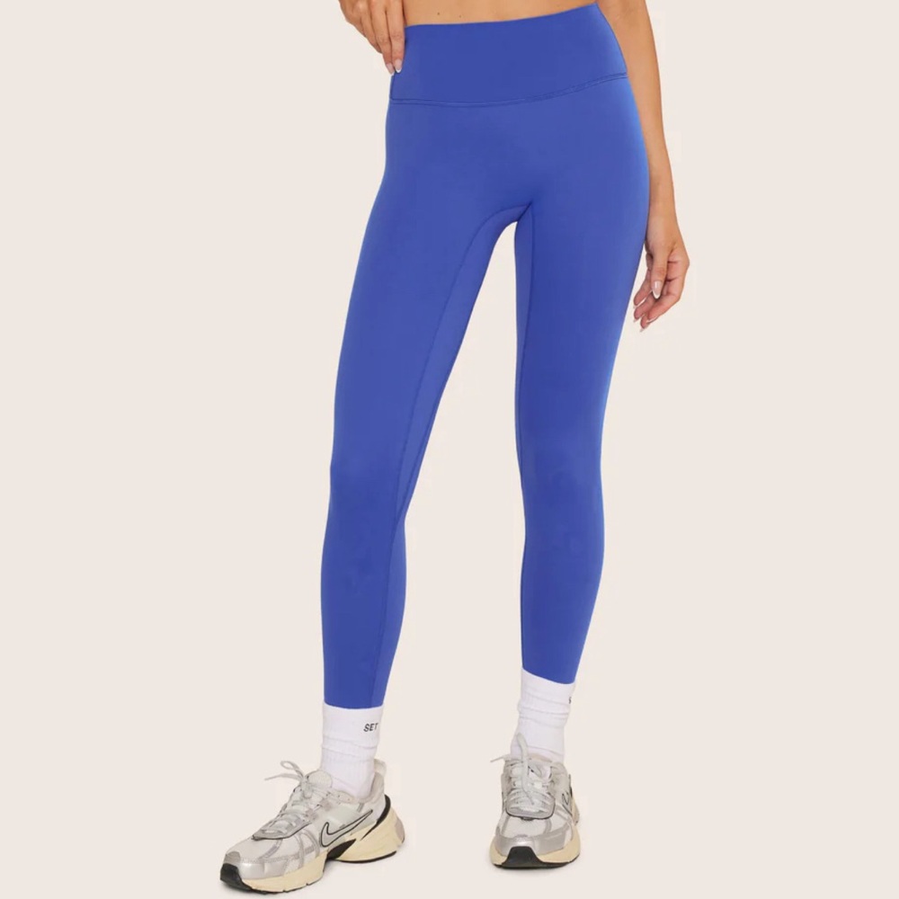 SET Sportbody Leggings in Jetsetter